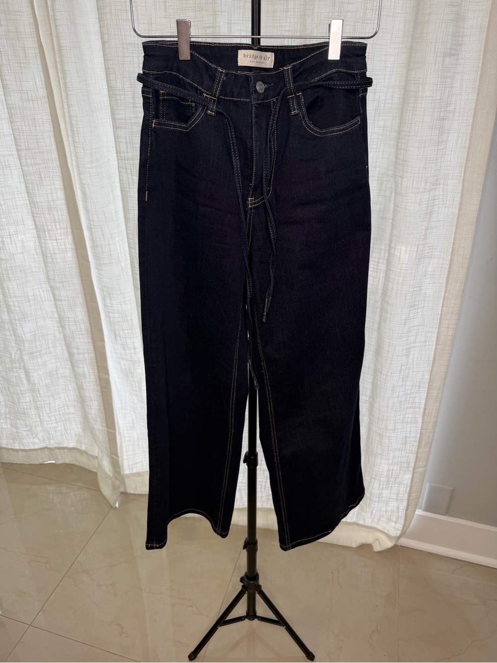 Tie-Waist Wide Leg Jeans - Black
